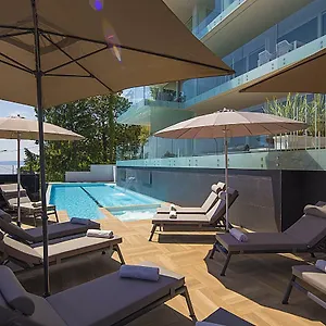https://deluxe-apartments-opatija.in-istria.net